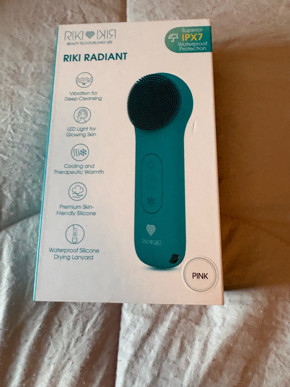 RIKI Radiant Facial Cleansing Brush - Pink